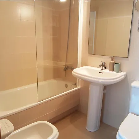 Apartment - 2 Bedrooms With Wifi - 60282 Apartmán *